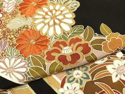 平和屋着物●創業460年・千總　黒留袖　駒刺繍　草花文　金彩　正絹　逸品　未使用　AABI1602fy