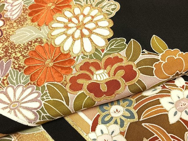 平和屋着物●創業460年・千總　黒留袖　駒刺繍　草花文　金彩　正絹　逸品　未使用　AABI1602fy