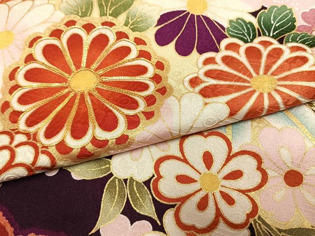 平和屋着物●豪華振袖　駒刺繍　草花文　金彩　正絹　逸品　AABI1612fy