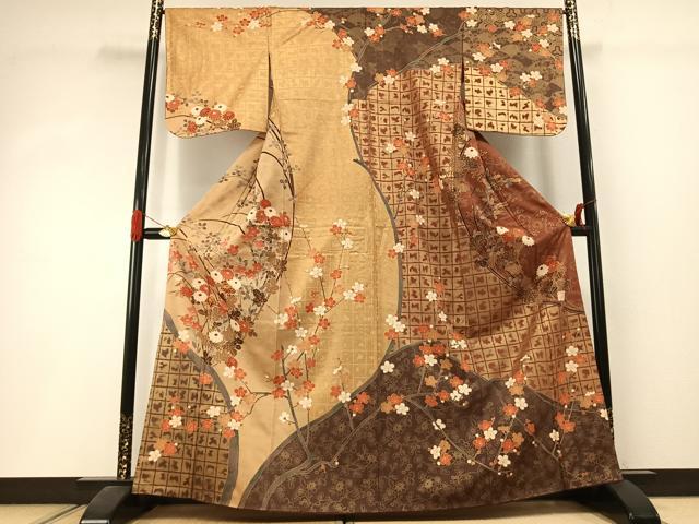 平和屋着物●英王室献上友禅作家　木下勝功　訪問着　駒刺繍　枝花文　暈し染め　金彩　正絹　逸品　AABI1620fy