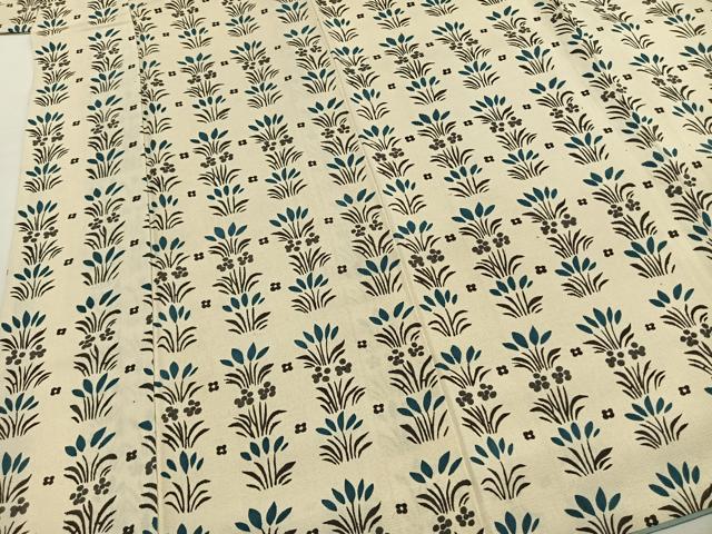 平和屋着物●上質な小紋　型染め　草花文　正絹　逸品　AABI1621fy