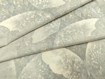 平和屋着物●本場大島紬　白大島　カタス9マルキ　舞蝶文　正絹　逸品　未使用　AABI1675fy