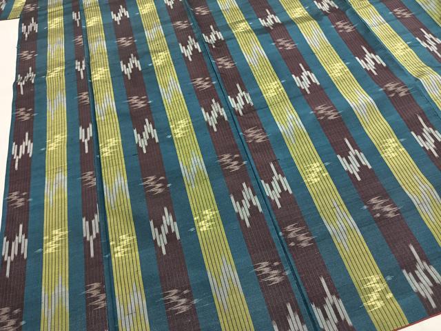 平和屋着物●上質な紬　琉球絣　正絹　逸品　AABI1686fy