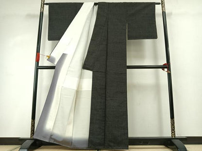 平和屋着物●結城紬　80亀甲　総詰め　黒地　正絹　逸品　未使用　AABI1705fy