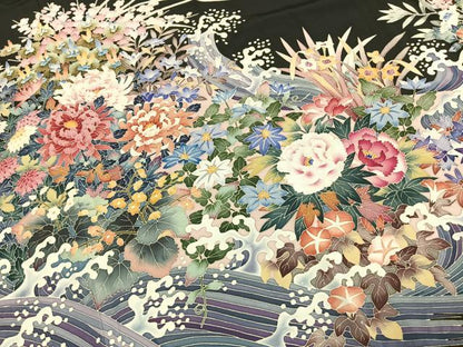 平和屋着物●本加賀友禅作家　寺西次作　黒留袖　草花文　正絹　逸品　AABI1708fy