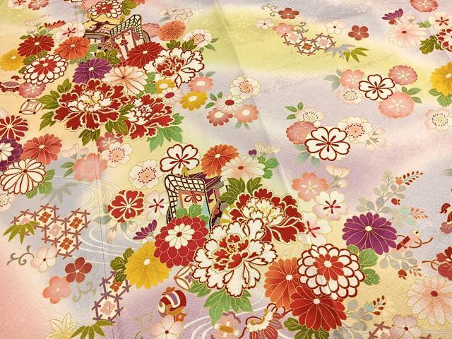 平和屋着物●豪華振袖　駒刺繍　御所車花文　暈し染め　金彩　正絹　逸品　AABI1729fy