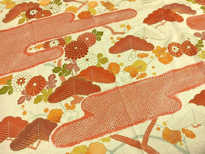 平和屋着物●豪華振袖　駒刺繍　枝梅松文　金銀彩　三越扱い　正絹　逸品　AABI1736fy