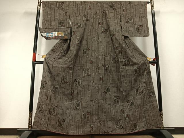 平和屋着物●本場大島紬　一元7マルキ　純泥染　手織　草花文　徳諭謹製　証紙付き　正絹　逸品　AABI1737fy