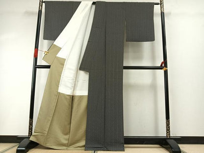 平和屋着物●上質な小紋　幾何学文様　黒地　反端付き　正絹　逸品　未使用　AABI1744fy