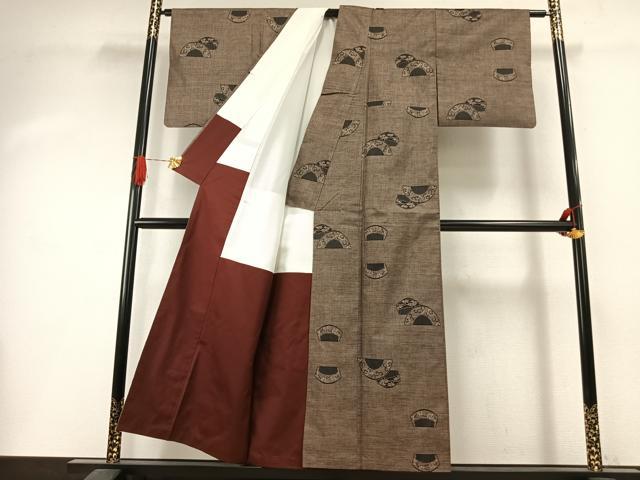 平和屋着物●本場大島紬　カタス9マルキ　櫛　正絹　逸品　AABI1749fy