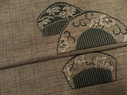 平和屋着物●本場大島紬　カタス9マルキ　櫛　正絹　逸品　AABI1749fy