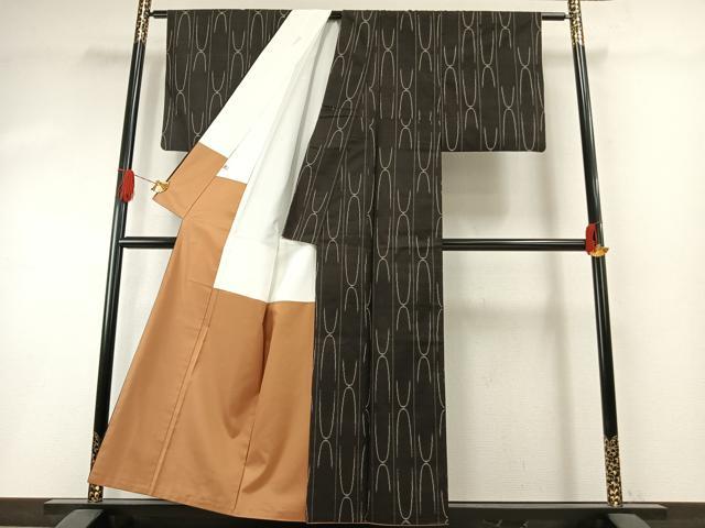 平和屋着物●本場大島紬　カタス7マルキ　幾何学文様　正絹　逸品　AABI1760fy