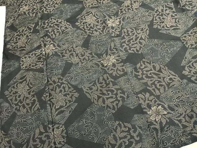 平和屋着物●本場大島紬　カタス　切嵌花唐草文　正絹　逸品　AABI1784fy