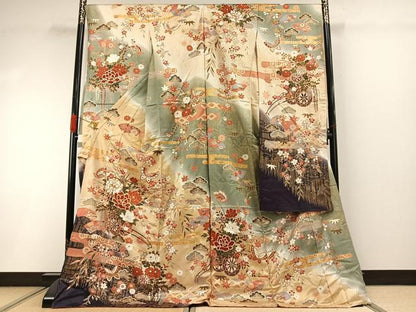 平和屋着物●豪華振袖　駒刺繍　花蝶文　暈し染め　金彩　仮絵羽　逸品　未使用　AABI1810fy