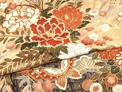 平和屋着物●豪華振袖　駒刺繍　花蝶文　暈し染め　金彩　仮絵羽　逸品　未使用　AABI1810fy