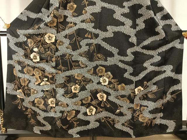 平和屋着物●訪問着　絞り　刺繍　辻が花　黒地　金通し地　正絹　逸品　AABI1818fy