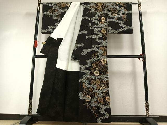 平和屋着物●訪問着　絞り　刺繍　辻が花　黒地　金通し地　正絹　逸品　AABI1818fy