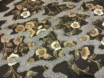 平和屋着物●訪問着　絞り　刺繍　辻が花　黒地　金通し地　正絹　逸品　AABI1818fy