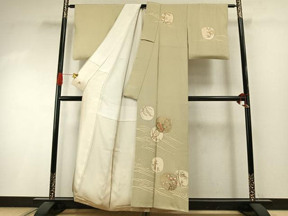平和屋着物●訪問着　駒刺繍　草花文　金銀彩　銀座越後屋扱い　正絹　逸品　AABI1822fy