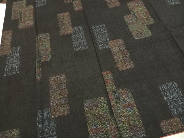 平和屋着物●本場結城紬　重要無形文化財　100亀甲　色紙重ね文　正絹　逸品　AABI1823fy