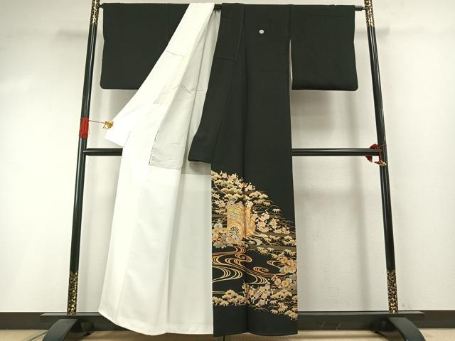 平和屋着物●金彩友禅　卓越技能者・名工・和田光正　黒留袖　松竹梅　御所車花文　金銀彩　正絹　逸品　未使用　AABI1850fy