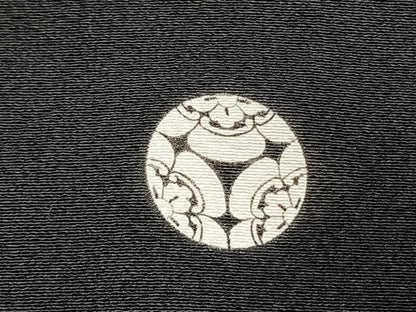 平和屋着物●金彩友禅　卓越技能者・名工・和田光正　黒留袖　松竹梅　御所車花文　金銀彩　正絹　逸品　未使用　AABI1850fy