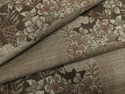 平和屋着物●本場大島紬　カタス9マルキ　草花文　正絹　逸品　AABI1858fy