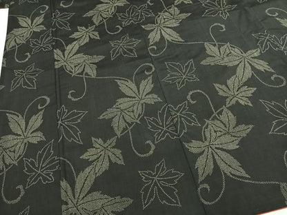 平和屋着物●上質な紬　唐草文　黒地　正絹　逸品　AABI1871fy
