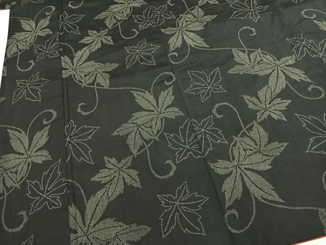 平和屋着物●上質な紬　唐草文　黒地　正絹　逸品　AABI1871fy