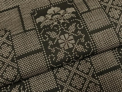 平和屋着物●本場大島紬　一元絣　色紙花文　正絹　逸品　未使用　AABI1919fy