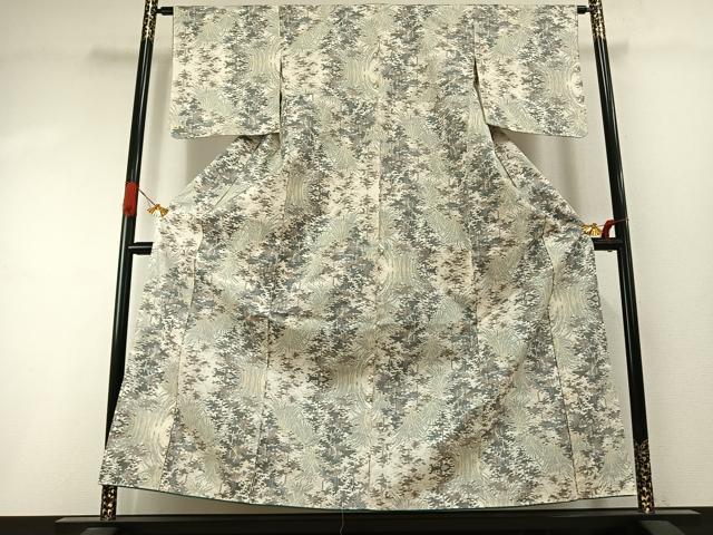 平和屋着物●本場大島紬　白大島　一元7マルキ　草葉文　正絹　逸品　未使用　AABI1942fy
