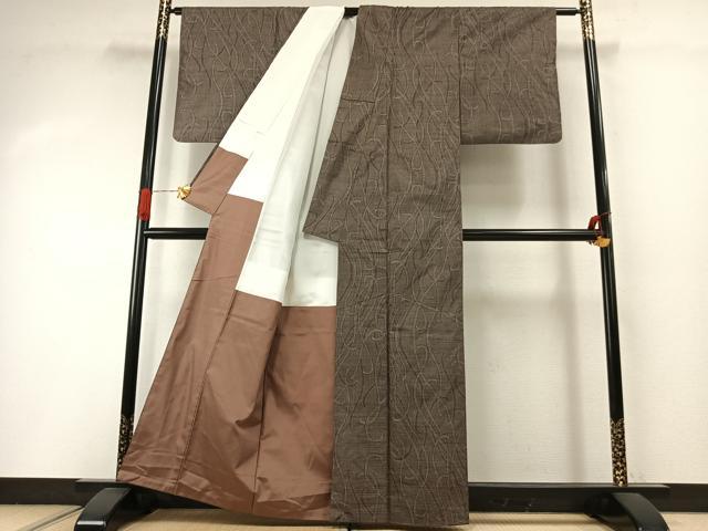 平和屋着物●本場大島紬　カタス7マルキ　唐草文　正絹　逸品　AABI1943fy