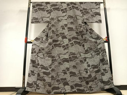 平和屋着物●上質な小紋　瓦文　正絹　逸品　AABI1959fy