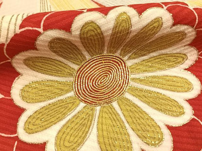 平和屋着物●アンティーク　大正ロマン　訪問着　駒刺繍　舞花文　金彩　正絹　逸品　AABI1960fy