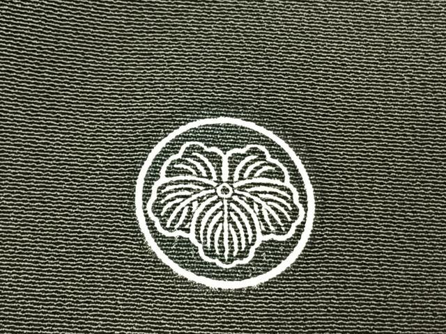 平和屋着物●豪華黒留袖　友禅　駒刺繍　風景地紙花文　金彩　正絹　逸品　AABI1982fy