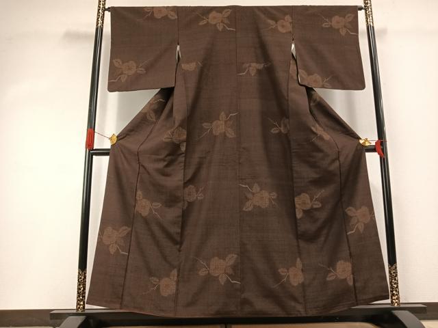 平和屋着物●結城紬　80亀甲　飛び亀甲柄　枝花文　正絹　逸品　AABI2009fy