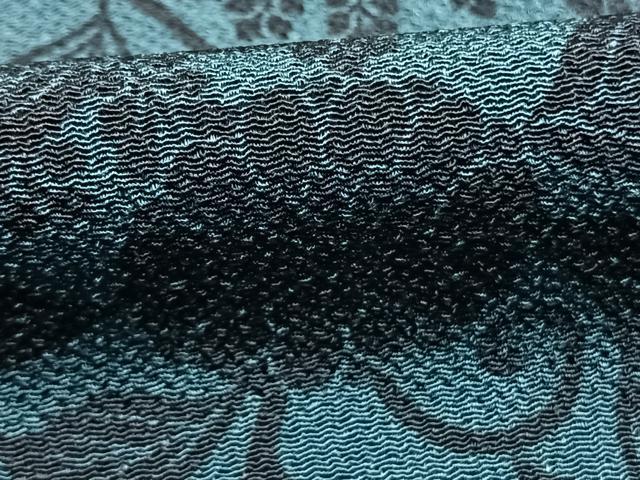 平和屋着物●上質な小紋　藍　型染め　花唐草文　鬼しぼ縮緬　高島屋扱い　正絹　逸品　AABI2041fy