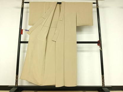平和屋着物▽上質な色無地　単衣　白橡色　鬼しぼ縮緬　正絹　逸品　AABI2103jh