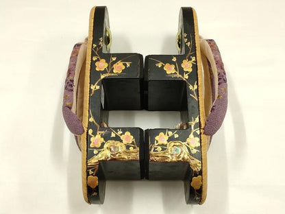 平和屋着物●和装小物　下駄　畳表　鼻緒刺繍　花柄　枝梅　金彩　螺鈿　逸品　AABI2302ay