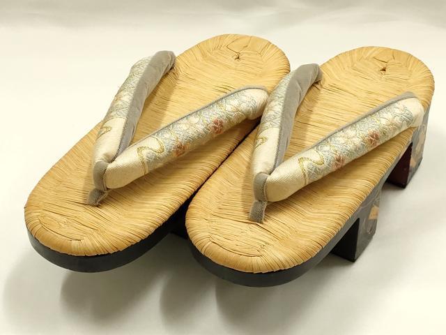 平和屋着物●和装小物　下駄　畳表　扇面花文　金糸　金彩　鼻緒帯地使用　逸品　AABI2303ay