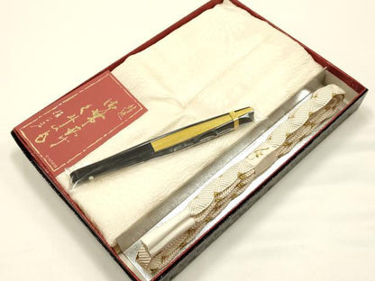 平和屋着物●和装小物　帯締め・帯揚げ・扇子セット　礼装用　万寿菊地紋　金糸　正絹　逸品　未使用　AABI2377ay