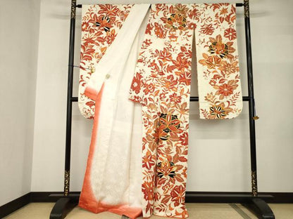 平和屋着物●豪華振袖　駒刺繍　花唐草文　金彩　正絹　逸品　AABI2432ck