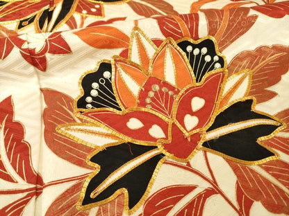 平和屋着物●豪華振袖　駒刺繍　花唐草文　金彩　正絹　逸品　AABI2432ck