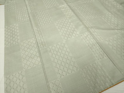 平和屋着物●本場大島紬　カタス7マルキ　市松文　秋名バラ柄　ロング丈　正絹　逸品　AABI2460ck