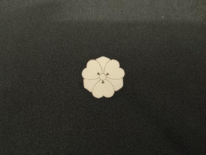 平和屋着物●本加賀友禅作家　野崎徳勝　黒留袖　籬草花文　浜ちりめん　反端付き　正絹　逸品　AABI2578cs