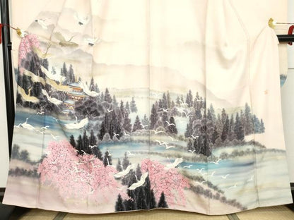 平和屋着物●近代日本画の巨匠 横山大観 じゅらく謹製 振袖 手描き 大観好み 飛鶴京風景文 桜 暈し染め 金彩 正絹 逸品 AABI2579cs