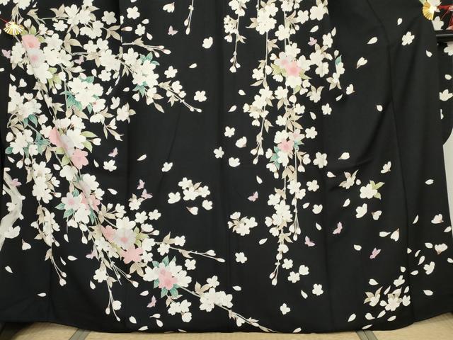平和屋着物●豪華振袖　夜桜　舞蝶文　黒地　金銀彩　正絹　逸品　AABI2582cs