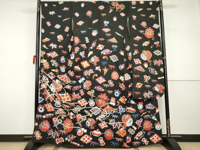 平和屋着物●豪華振袖　友禅　駒刺繍　吉祥宝尽くし　黒地　金彩　正絹　逸品　AABI2609cs