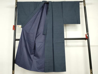 平和屋着物●男性　本場大島紬　亀甲絣　正絹　逸品　AABI2638cs