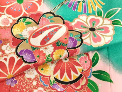 平和屋着物[]七五三　女の子　７歳　祝着　四つ身　袋帯セット　舞桜文　ぽっくり下駄　簪　暈し染め　金彩　AABI2680ja